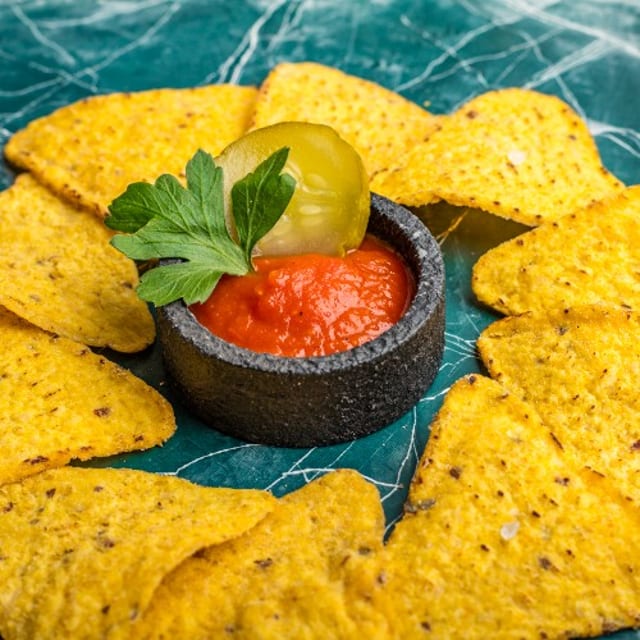 Chips & Salsa.